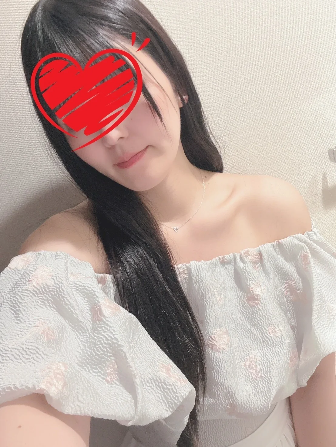 睾丸マッサージを担当するセラピストYURA